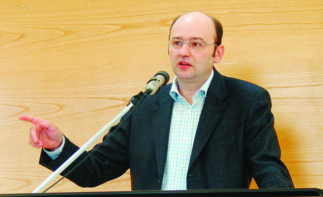 Der aus der Steiermark stammende Theologe Dr. Reinhard Meßner referierte beim Fachtag Liturgie auf Schloss Seggau.