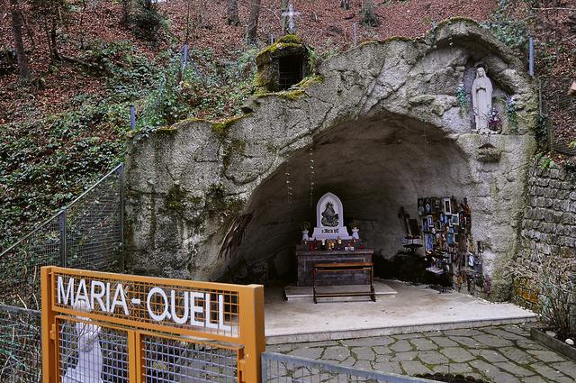 Die Mariengrotte und die Ulrichskirche werden von den Schwestern betreut. | Foto: Jokesch