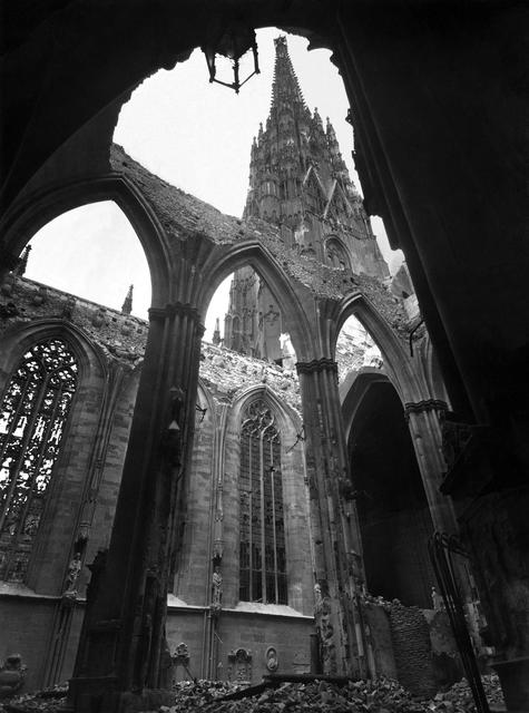 Zerstörter Dom: Blick durch das Gewölbe | Foto: Kirchenmeisteramt St.Stephan