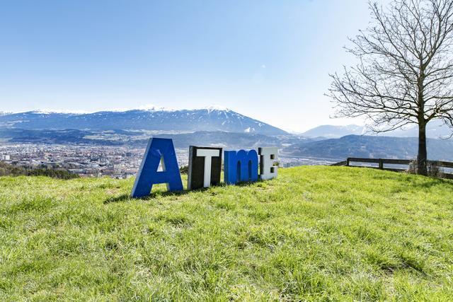 Das Kunstwerk „Atme“ stammt von der Künstlerin Karen Gleissner  | Foto: Gerhard Berger