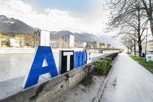 Das Kunstwerk „Atme“ stammt von der Künstlerin Karen Gleissner  | Foto: Gerhard Berger