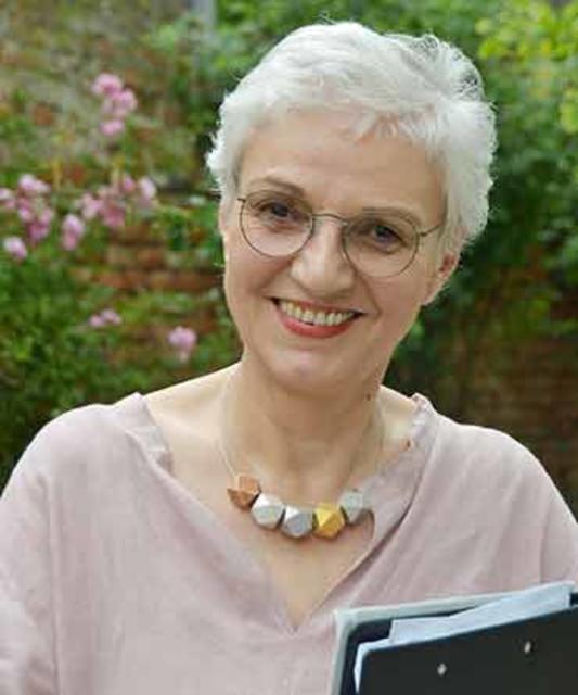 Mag. Eva Maria Berger 
ist Psychotherapeutin im Barmherzige Schwestern Krankenhaus Wien und in freier Praxis tätig  | Foto: privat