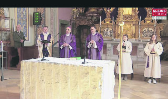 Am 15. März hatte Bischof Krautwaschl in Eggersdorf noch einen öffentlichen Gottesdienst vor „Corona“ geleitet.