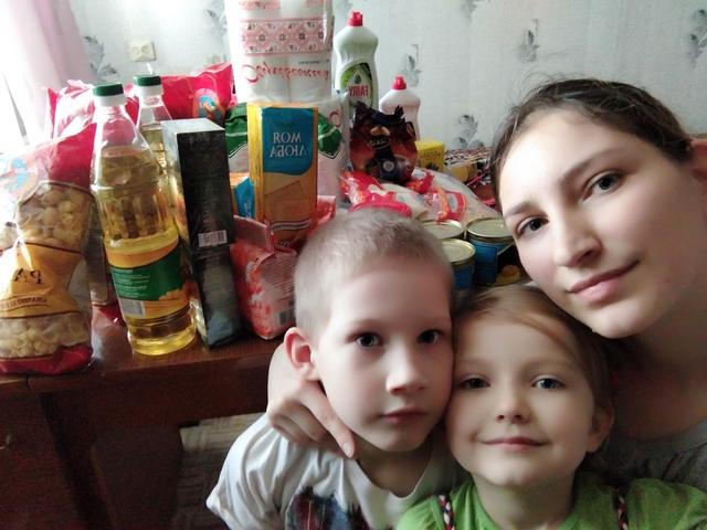 Die Kinder des Jugendzentrums und ihre Familien werden derzeit mit Lebensmitteln und Hygieneartikeln unterstützt. | Foto: Foto: Svetlana Shut, Verein Viden