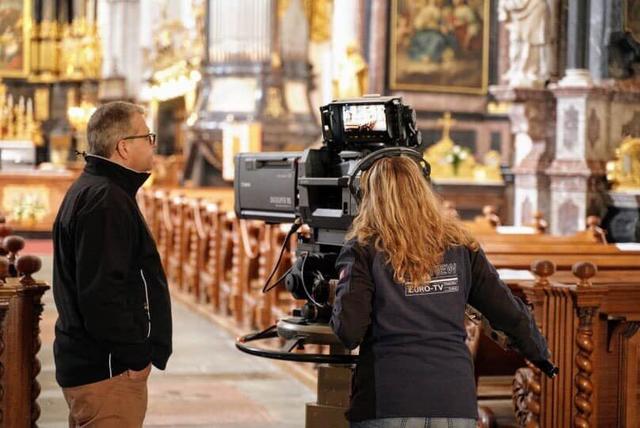 Kamerafrau von EuroTV im Einsatz
