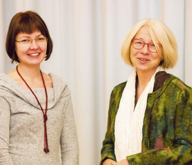 Mittwoch, 14tägig: Artikel der letzten beiden Ausgaben werden für das Hörbuch gelesen. 
Christine Reichman-Röck (dzt. Karenz), Elisabeth Wimmer. | Foto: Neuhold