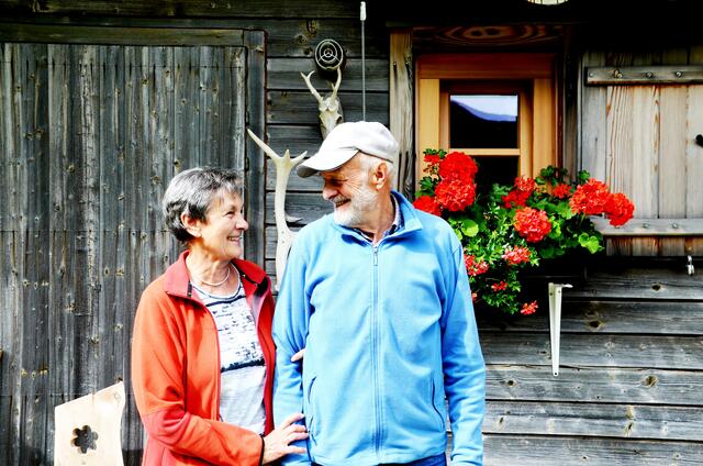 Annelies und Heinz vor der Trunaalm.