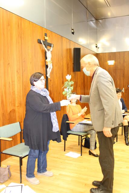 Eine Rose für Regina Sprinzl | Foto: Planitzer