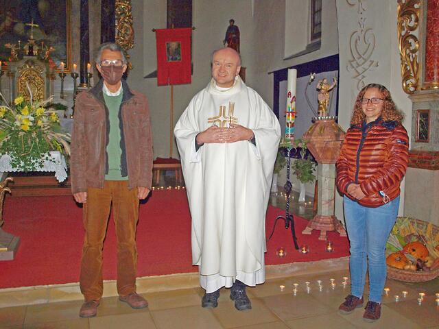 "Nacht der 1000 Lichter" in der Pfarrkirche Ottenschlag | Foto: Dietler