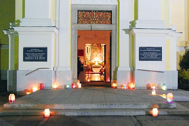 "Nacht der 1000 Lichter" in der Pfarrkirche Loosdorf