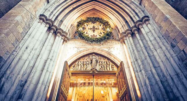 Wir wollen als Pfarre, als Kirche da präsent sein. Die vergangenen Wochen und Monate hätten ihm überdeutlich gezeigt, dass die Menschen Trost, das Gefühl der Sicherheit und Geborgenheit brauchen, so Dariusz Schutzki