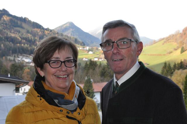 Greti Pirchmoser ist mit Toni Pirchmoser verheirat, einem Diakon.