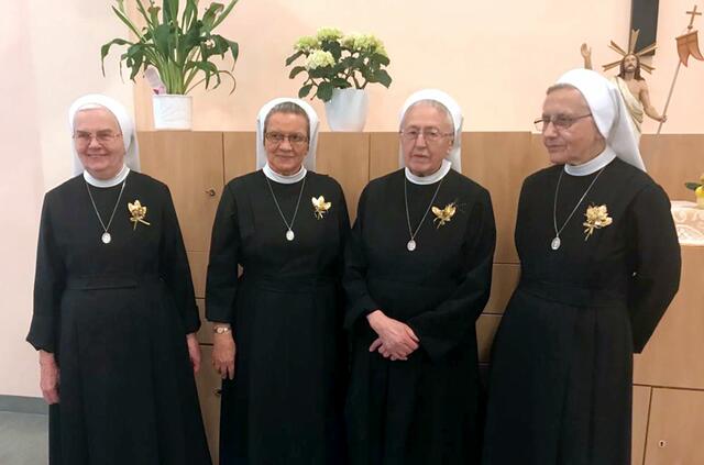 „Vielen jungen Menschen würde ich einen gleichen, erfüllten
Lebensweg wünschen.“ (Sr. Adelma Leitner)