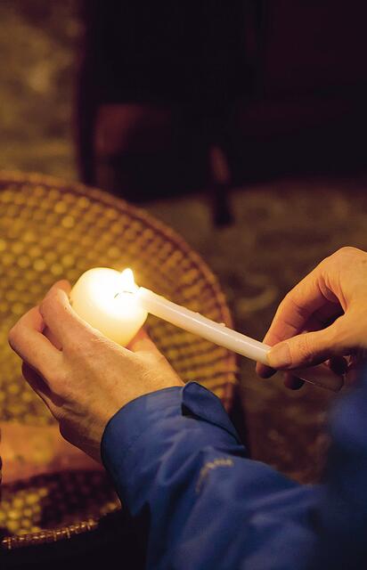 Lichter der Hoffnung entzünden.
