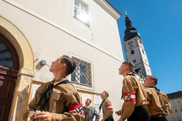 Filmszene: Hitlerjungend auf dem Domplatz in St. Pölten | Foto: Christian Müller