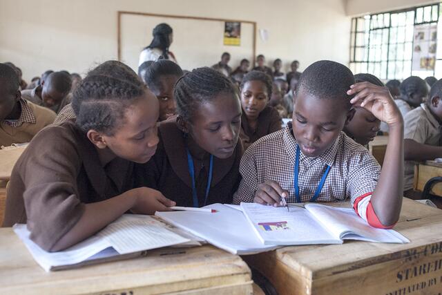 Die Schulen unserer Partnerorganisation der Sisters of Mercy sind für die Kinder im Mukuru Slum die einzige Chance auf Bildung und eine lebenswerte und eigenständige Zukunft. | Foto: Sei so Frei