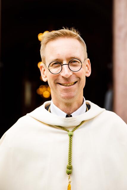 Abt Mag. Philipp Helm vom 
Zisterzienserstift Rein feiert am 
29. Juni ebenso wie sein Mitbruder P. Dr. David Zettl das Silberne Priesterjubiläum. | Foto: Neuhold