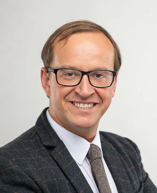 Experte Andreas G. Weiß ist Religionswissenschaftler und stellvertretender Direktor des Salzburger Bildungswerks | Foto: www.lorenzmasser.com