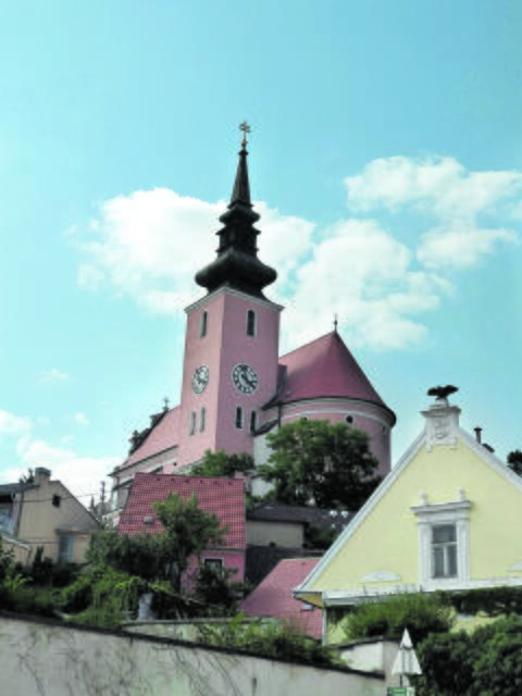Die Pfarrkirche in Poysdorf | Foto: Andrea Harringer