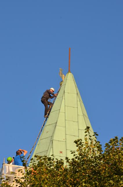 Aufstieg von Weihbischof Turnovszky | Foto: Markus Göstl