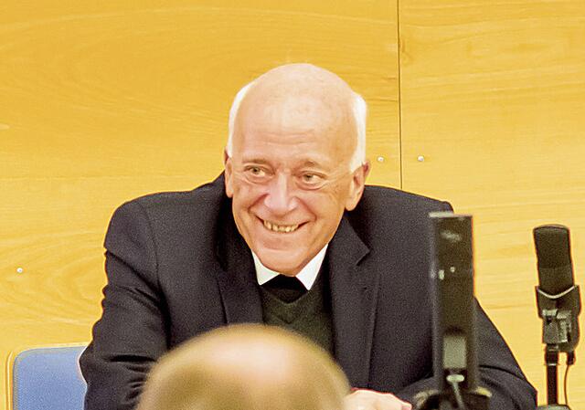 Prof. Bernhard Körner regte auch an, in einer Aussendung über kirchliches Leben und kirchliche Leistungen zu informieren. | Foto: Neuhold