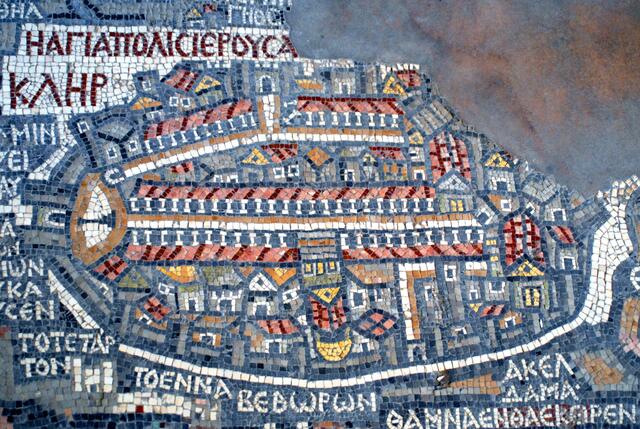 Das Madaba-Mosaik ist die älteste im Original erhaltene kartografische Darstellung des sogenannten Heiligen Landes und insbesondere Jerusalems. Sie stammt aus dem mittleren 6. Jahrhundert nach Christus.