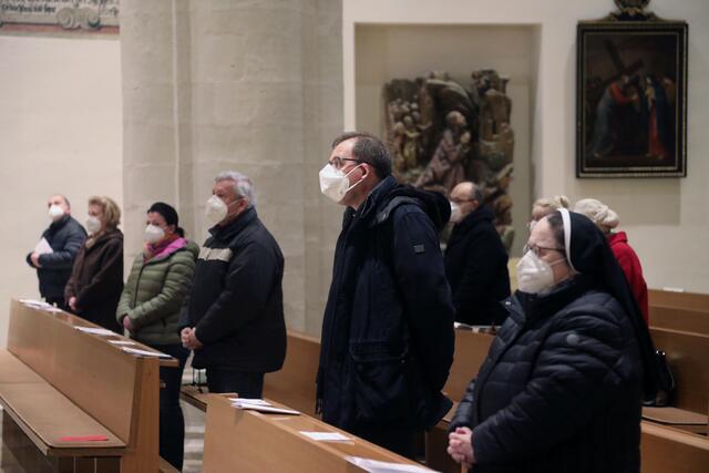 Gemeinsames Gebet für die Einheit der Christen sowie für verfolgte Glaubensbrüder und -schwestern in der Welt. | Foto: FOTOSTUDIO STEFAN MILLESICH