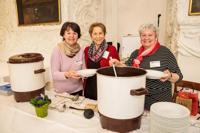 Fastensuppenessen im Barocksaal | Foto: Neuhold