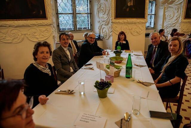 Fastensuppenessen im Barocksaal | Foto: Neuhold