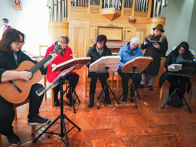 Frauenmusik spielte in Lannach. Gemeinsam mit der KFB Wundschuh gestalteten sie die hl. Messe am Suppensonntag. Suppe gab es für die Mitfeiernden. | Foto: Josefa Treffler
