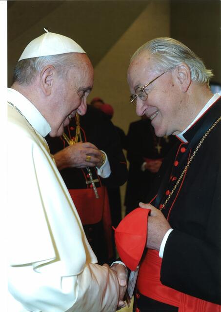 EB Alois Kothgasser mit Papst Franziskus. | Foto: RB/eds