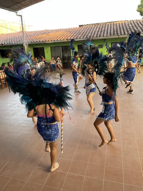 Tanz der Mädchen in der Casa Maria Jacinta. | Foto: RB/ibu