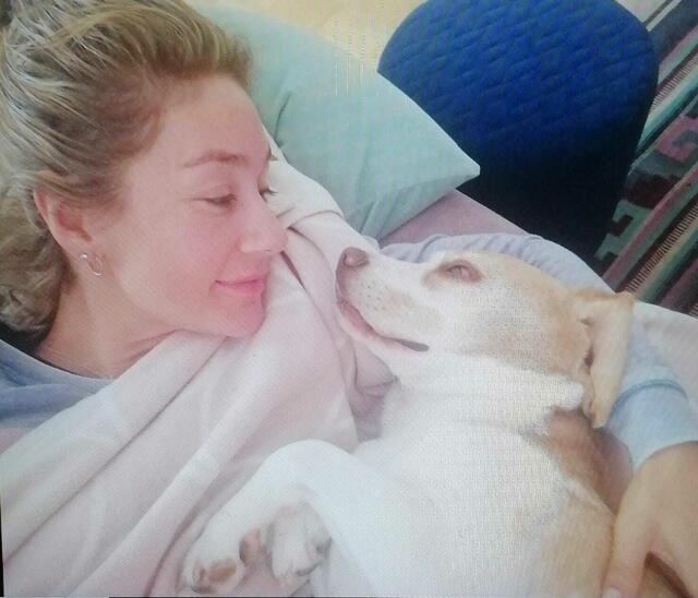 Hund "Mio" freut sich über die Segnung.  | Foto: Foto: privat