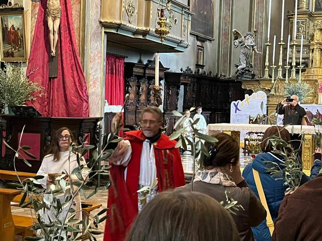 Beim Palmsonntagsgottesdienst in Lovere | Foto: Finster