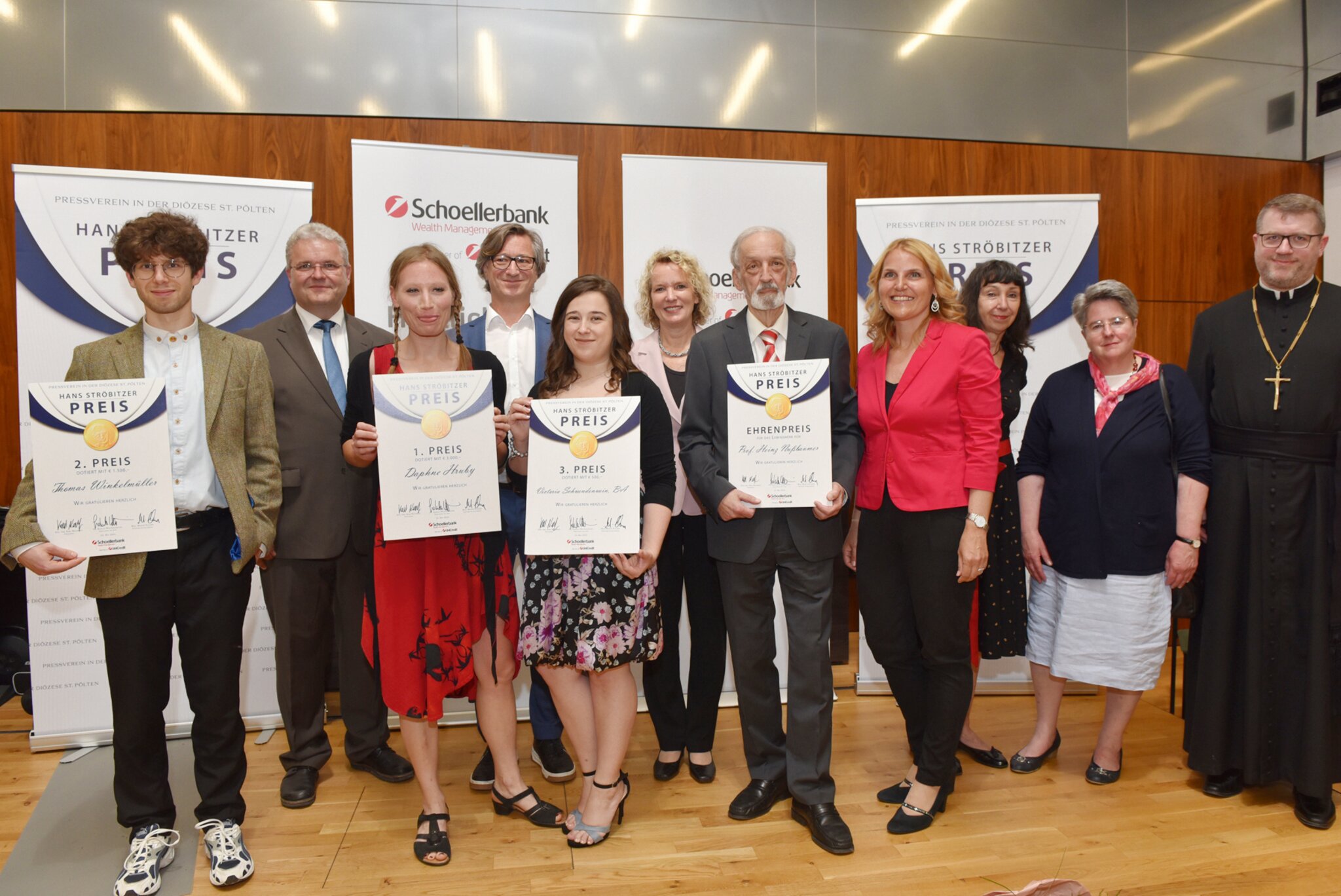 Durch Pressverein in der Diözese St. Pölten Hans StröbitzerPreis an