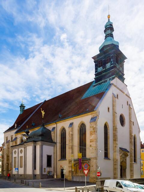 Die Bischofskirchen der Steiermark: der heutige Grazer Dom.  | Foto: Neuhold