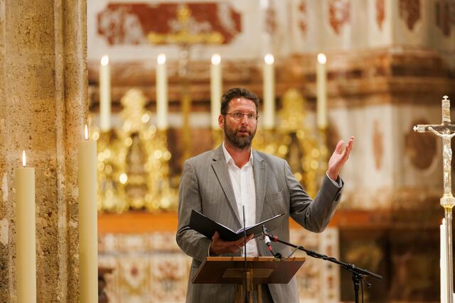 Kantor Ewald Nagl gestaltete den anschließenden Festgottesdienst im Dom mit. | Foto: Neuhold