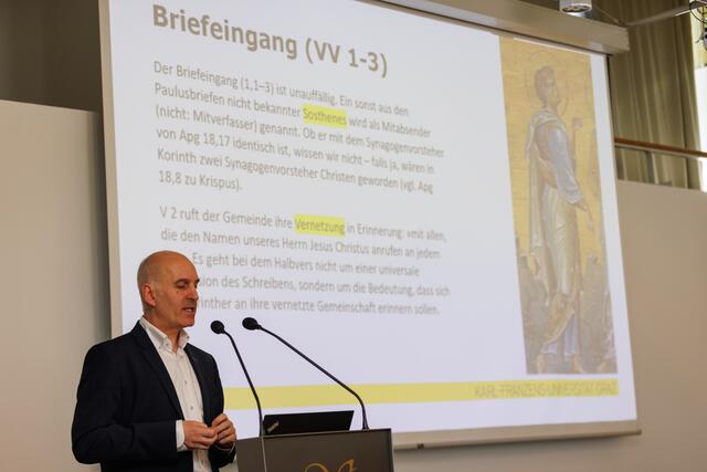 Paulus-Experte Josef Pichler von der Uni Graz machte Werbung für den Apostel und seine Ideen zu den Sorgen der ersten ChristInnen. | Foto: Neuhold