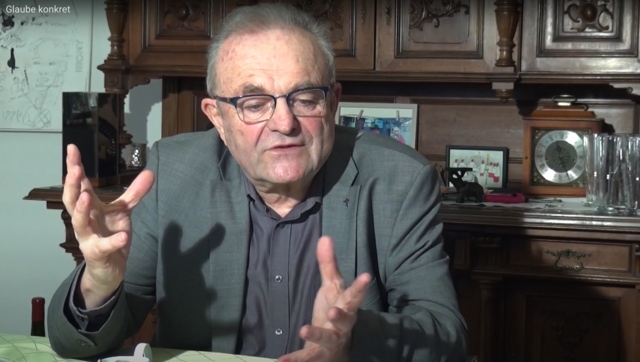 Christian Öhler, Stadtpfarrer von Bad Ischl, begleitet die Leserinnen und Leser des Tiroler Sonntag durch die Osterzeit bis zum Pfingstfest. | Foto: Screenshot Youtube-Video