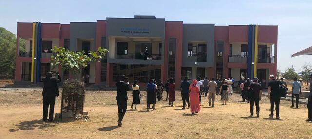 Die Caritas Steiermark und andere Spendengeber waren zur Eröffnung des neuen Schul-Traktes in Juba. | Foto: Caritas