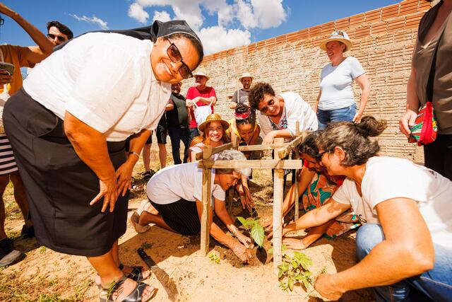 Sr. Irma CLeusa ist Vizepräsidentin der Caritas Brasilien und lebt am Stadtrand von Bom Jesus da Lapa in einer kleinen Ordensgemeinschaft.