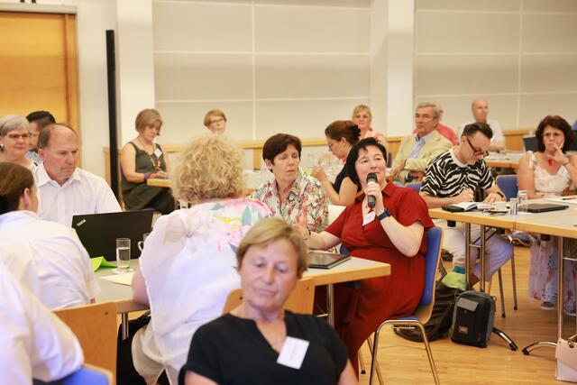 Ein Jahr Diözesanrat in neuer Konstellation und die Stimmung ist positiv. Der Austausch untereinander wird sehr geschätzt. Es herrscht das Gefühl, dass die eigenen Anliegen und Sorgen gehört werden. | Foto: Gerd Neuhold/Sonntagsblatt für Steiermark