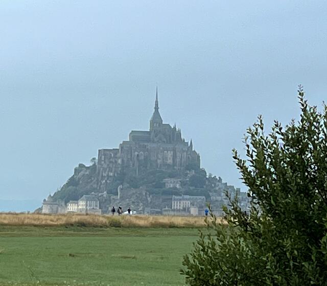 Der Mont-Saint-Michel war eines der umfangreichsten, schwierigsten und kostspieligsten Bauprojekte des gesamten Mittelalters.