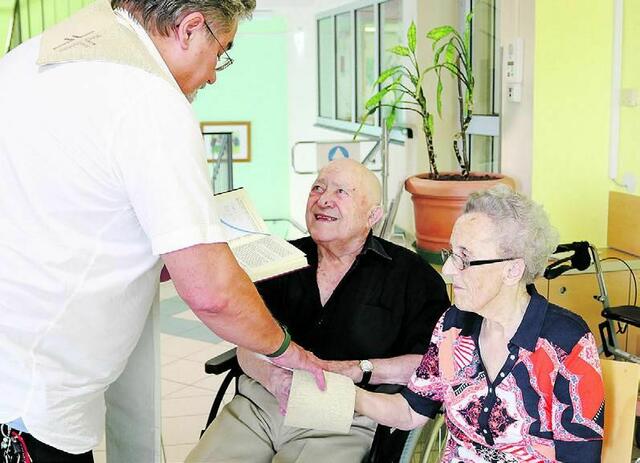 Oberdorf. Henriette und Franz Halper feierten die Gnadenhochzeit. | Foto: Karl Tuider