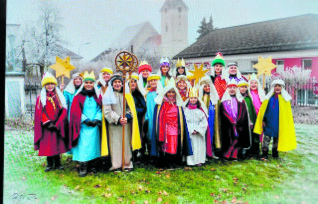 Fünf Gruppen zogen durch die Pfarrgemeinde Krenstetten. 
 | Foto: Rudi Jesch