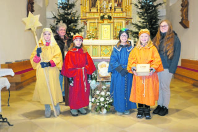 In Reinsberg wurden 29 Kinder von Diakon Robert Plank feierlich entsendet | Foto: Rudi Jesch