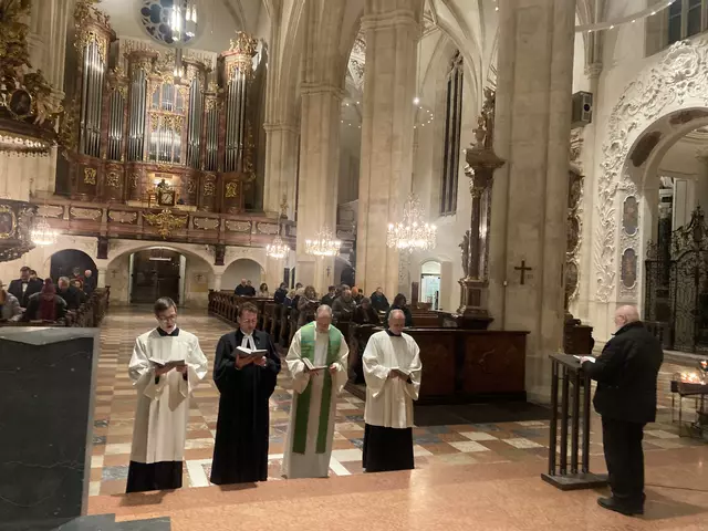 Ökumenische Vesper am 25. Jänner im Grazer Dom. Die Gebetswoche für die Einheit der Christen möchte eine Einladung sein, tiefer in den Glauben einzutauchen, der alle ChristInnen vereint.  | Foto: Schaller-Pressler