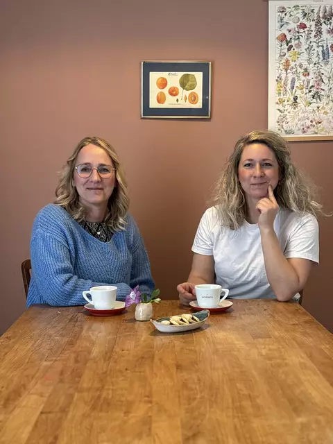 Sie wollen Bewusstsein schaffen für die Themen "Mental Load" und Burn-out. Psychotherapeutin Kristina Barthofer und ihre Tochter Klara Barthofer, Ärztin am Landesklinikum Scheibbs. | Foto: zVg