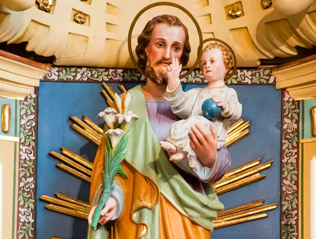 Am Gedenktag des steirischen Landespatrons – im Bild eine Darstellung aus der Pfarrkirche St. Ruprecht ob Murau –, dem 19. März, ist schulfrei.    | Foto: Neuhold