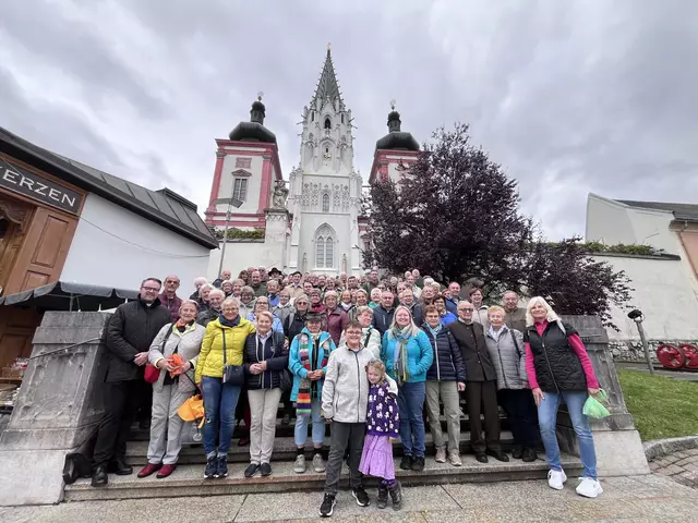 Zu einer gemeinsamen SR-Wallfahrt wird alljährlich eingeladen. 2024 war Mariazell das Ziel. Im Heiligen Jahr 2025 wird auf den Spuren der heiligen Bernadette gewandelt. Die SR-Wallfahrt geht nach Lourdes und Südfrankreich. Dabei werden neben dem Wallfahrtsort auch Nizza und Freiburg im Breisgau besucht. | Foto: privat